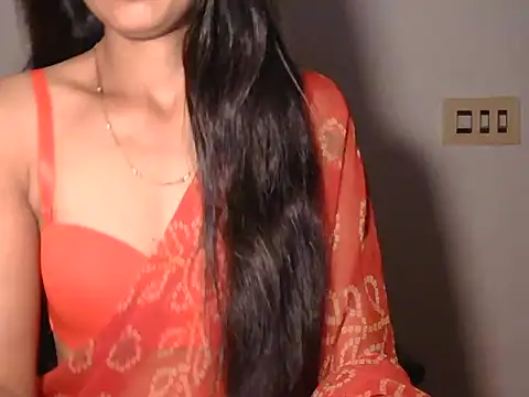 Snapshot of Qute_flora chatting on 14, 5, 2026 Qute flora online show from 14, 5, 2026