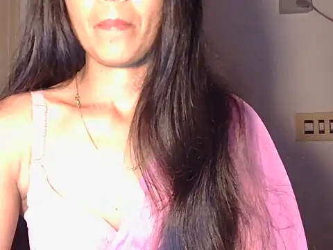 Snapshot of Qute_flora chatting on 21, 5, 2026 Qute flora online show from 21, 5, 2026