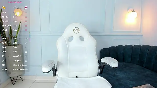 Snapshot of Lia_Velez_ chatting on 14, 2, 2026 Lia Velez online show from 14, 2, 2026