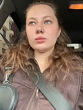 AsynaYuuki online show from 2, 4, 2026