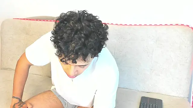  Alex Colton online show from 21, 4, 2026