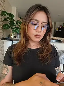 foxxy lover online show from 29, 6, 2026
