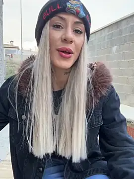 MelaFoxx online show from 1, 3, 2026