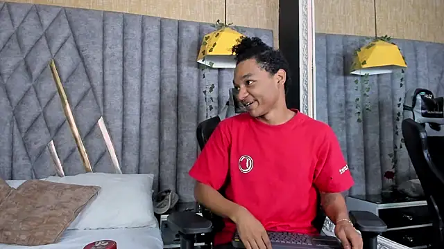 Snapshot of dafne_and_erick_ chatting on 11, 7, 2026 dafne and erick online show from 11, 7, 2026