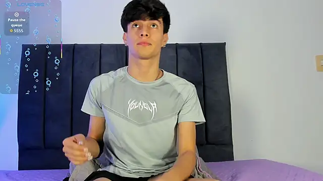 axxxel twink online show from 30, 3, 2026