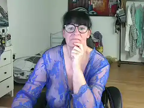 Sylly online show from 12, 3, 2025