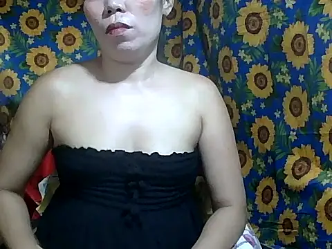 Snapshot of Sexy_HotPussy4u chatting on 8, 5, 2026 Sexy HotPussy4u online show from 8, 5, 2026