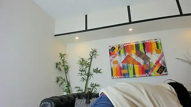 Emily bruss online show from 16, 5, 2026
