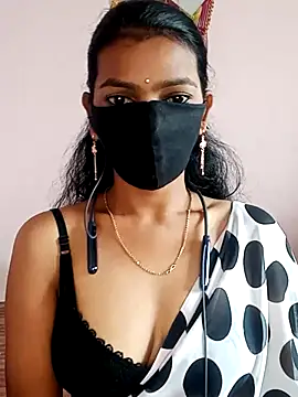 Snapshot of hot_kimaya chatting on 2, 7, 2026 hot kimaya online show from 2, 7, 2026