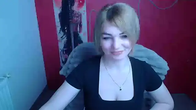 Snapshot of CuttieEmma chatting on 2, 3, 2026 CuttieEmma online show from 2, 3, 2026