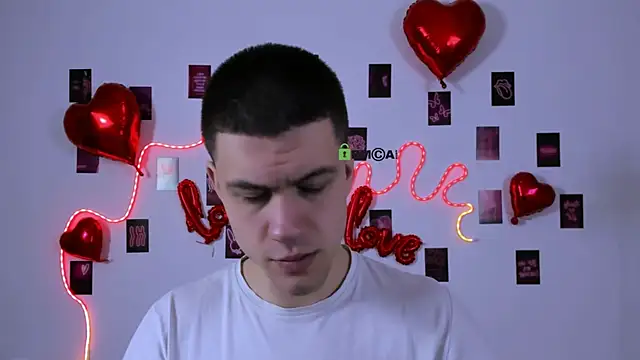 Snapshot of neo_raze chatting on 15, 2, 2026 neo raze online show from 15, 2, 2026