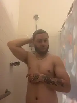 Snapshot of Tu_PaPi_Favorito chatting on 6, 2, 2026 Tu PaPi Favorito online show from 6, 2, 2026