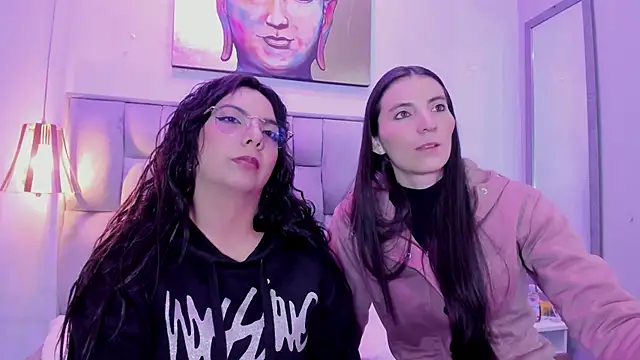 Valkiria-and-Dione online show from 28, 4, 2026