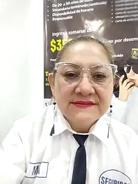Snapshot of JULIETA_21- chatting on 11, 5, 2026 JULIETA 21- online show from 11, 5, 2026