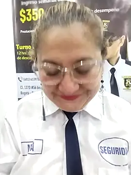 Snapshot of JULIETA_21- chatting on 11, 5, 2026 JULIETA 21- online show from 11, 5, 2026