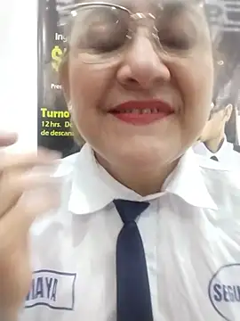 Snapshot of JULIETA_21- chatting on 14, 5, 2026 JULIETA 21- online show from 14, 5, 2026
