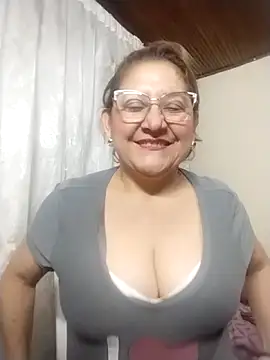 Snapshot of JULIETA_21- chatting on 1, 7, 2026 JULIETA 21- online show from 1, 7, 2026