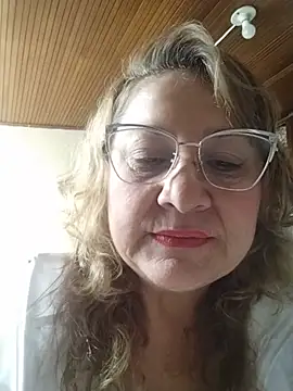 Snapshot of JULIETA_21- chatting on 4, 7, 2026 JULIETA 21- online show from 4, 7, 2026