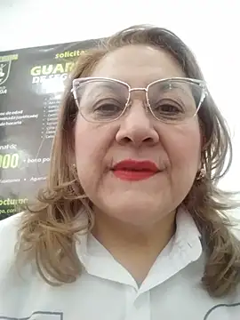 Snapshot of JULIETA_21- chatting on 14, 7, 2026 JULIETA 21- online show from 14, 7, 2026