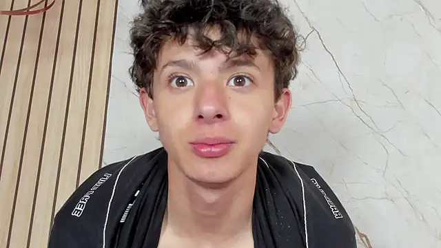 Snapshot of David_Roy_ chatting on 14, 2, 2026 David Roy online show from 14, 2, 2026