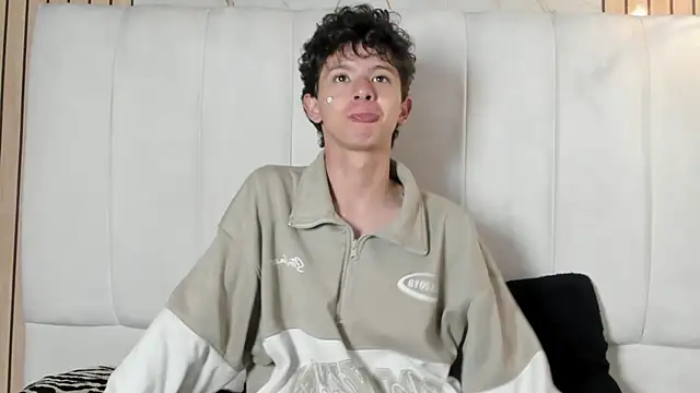 Snapshot of David_Roy_ chatting on 20, 2, 2026 David Roy online show from 20, 2, 2026