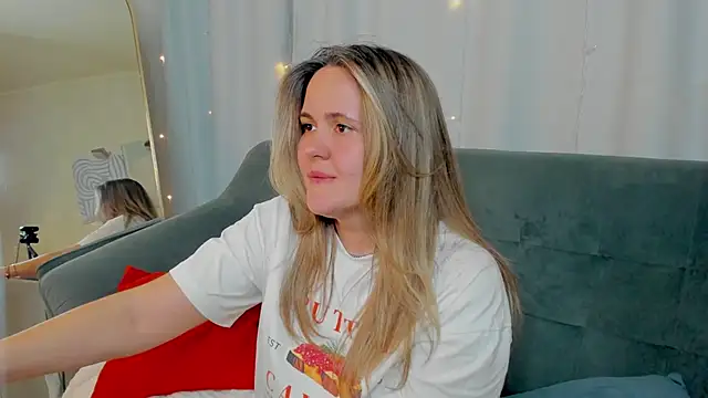 LilyBel online show from 1, 4, 2026