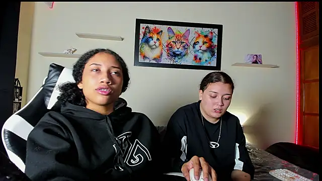 Snapshot of meredit_cris23 chatting on 15, 2, 2026 meredit cris23 online show from 15, 2, 2026