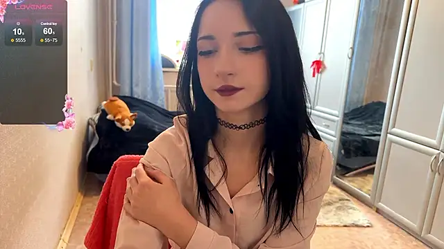 Snapshot of UrBabeLuna chatting on 3, 2, 2026 UrBabeLuna online show from 3, 2, 2026