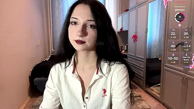 Snapshot of UrBabeLuna chatting on 1, 3, 2026 UrBabeLuna online show from 1, 3, 2026