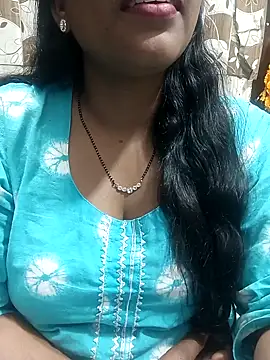 Snapshot of Parul-009 chatting on 1, 2, 2026 Parul-009 online show from 1, 2, 2026
