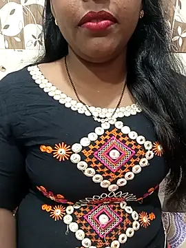 Snapshot of Parul-009 chatting on 21, 2, 2026 Parul-009 online show from 21, 2, 2026