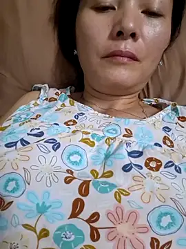 Baby-loveass69 online show from 27, 3, 2026