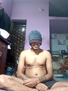 Snapshot of Fetish-Couple2 chatting on 4, 2, 2026 Fetish-Couple2 online show from 4, 2, 2026