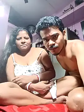 Snapshot of Fetish-Couple2 chatting on 24, 2, 2026 Fetish-Couple2 online show from 24, 2, 2026