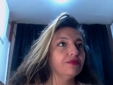 Snapshot of KENDRA-HONEY chatting on 17, 2, 2026 KENDRA-HONEY online show from 17, 2, 2026