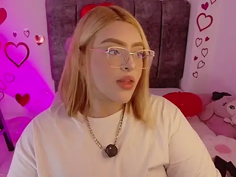 Snapshot of missevans chatting on 8, 2, 2026 missevans online show from 8, 2, 2026