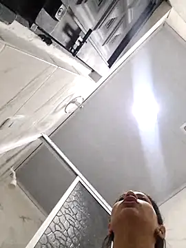 Cris18sexy online show from 29, 3, 2026