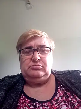 Snapshot of SusanStar874 chatting on 21, 4, 2026 SusanStar874 online show from 21, 4, 2026