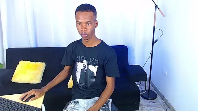 Snapshot of gusy_18 chatting on 24, 2, 2026 gusy 18 online show from 24, 2, 2026