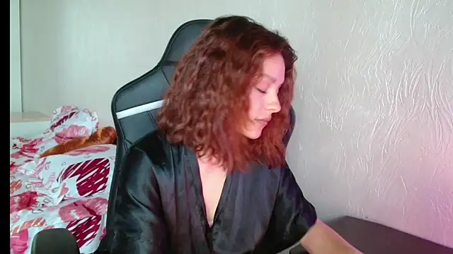 Snapshot of Eva_Avea chatting on 9, 6, 2026 Eva Avea online show from 9, 6, 2026