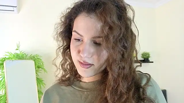 Snapshot of Lili_Torin chatting on 13, 2, 2026 Lili Torin online show from 13, 2, 2026