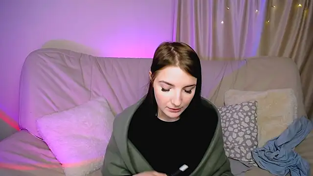 Snapshot of AliceChanel chatting on 24, 5, 2026 AliceChanel online show from 24, 5, 2026