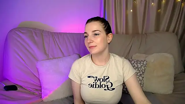 Snapshot of AliceChanel chatting on 29, 5, 2026 AliceChanel online show from 29, 5, 2026