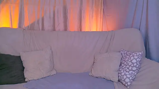 Snapshot of AliceChanel chatting on 27, 6, 2026 AliceChanel online show from 27, 6, 2026