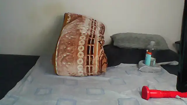 Snapshot of Suger-Boobs chatting on 13, 4, 2026 Suger-Boobs online show from 13, 4, 2026