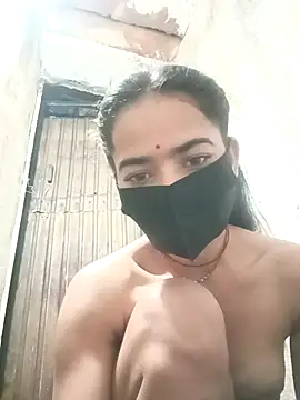 Snapshot of Sunali_Bendre chatting on 12, 2, 2026 Sunali Bendre online show from 12, 2, 2026