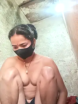 Snapshot of Sunali_Bendre chatting on 14, 2, 2026 Sunali Bendre online show from 14, 2, 2026