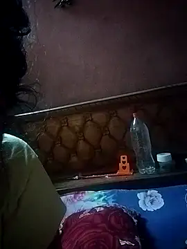 x -hot online show from 9, 4, 2026