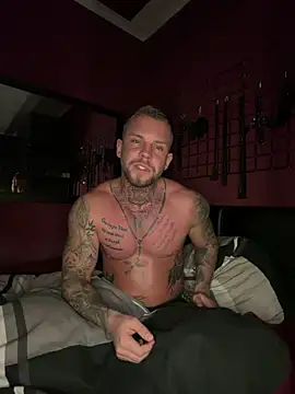 Snapshot of zickertdavid chatting on 10, 2, 2026 zickertdavid online show from 10, 2, 2026