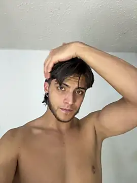 Snapshot of NoahMeganX chatting on 4, 3, 2026 NoahMeganX online show from 4, 3, 2026